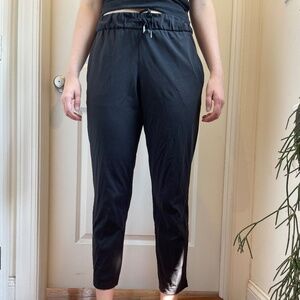 Black Lululemon Joggers Size 6